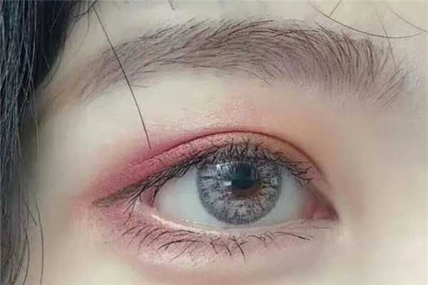 美瞳有散光度数吗 美瞳有散光度数吗