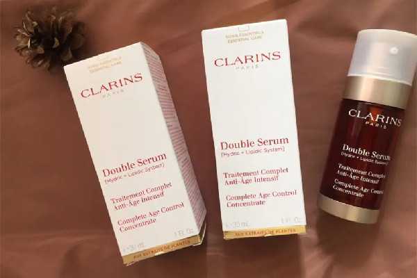 娇韵诗双萃精华一次用几滴 娇韵诗双萃精华一次用几滴