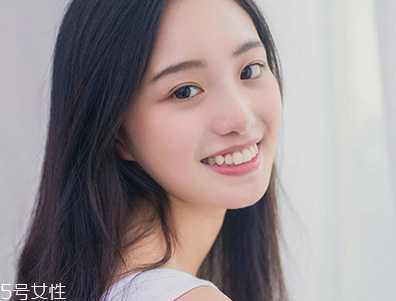 夏天皮肤缺水吗？夏天皮肤需要补水吗