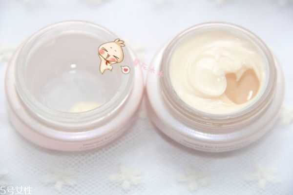 盼丽风姿眼霜适合什么年龄