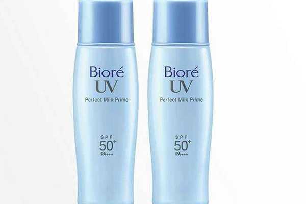 为什么要补涂防晒?防晒霜的正确涂抹步骤 为什么要补涂防晒?防晒霜的正确涂抹步骤