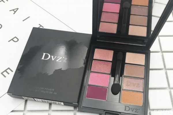 朵色眼影好用吗?朵色眼影保质期多久 朵色眼影好用吗?朵色眼影保质期多久