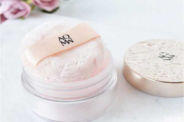 黛珂散粉分本土和国际版吗?有什么区别? 黛珂散粉分本土和国际版吗?有什么区别?