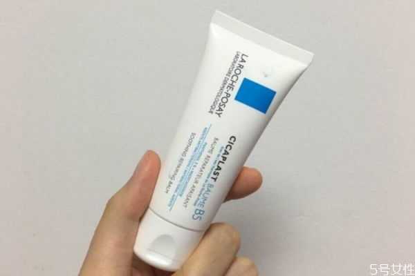 理肤泉b5点涂还是全脸？理肤泉b5能涂着睡觉吗