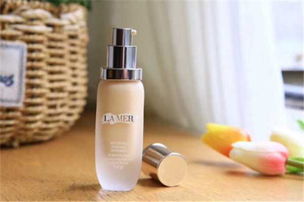 海蓝之谜粉底液好用吗 海蓝之谜好用吗