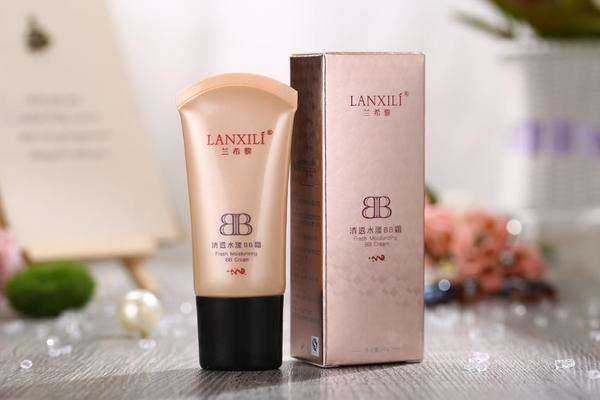 怎么涂bb霜比较自然?涂完bb霜后涂什么 怎么涂bb霜比较自然?涂完bb霜后涂什么