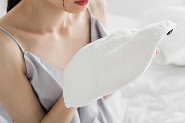 皮肤暴晒后怎么办? 皮肤暴晒后怎么办?