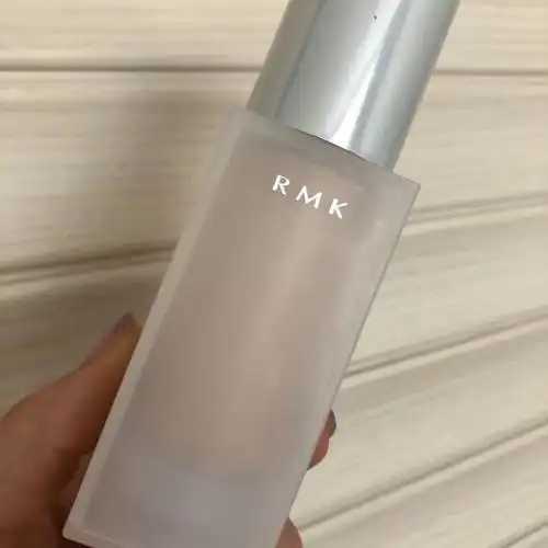 粉底霜可以每天都用吗 粉底霜可以每天都用吗