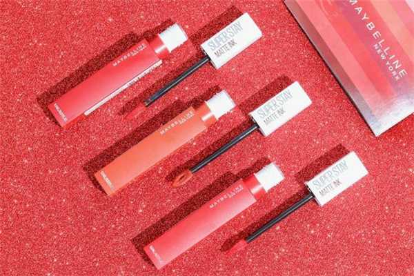 美宝莲接吻棒好用吗?美宝莲接吻棒怎么涂才好看