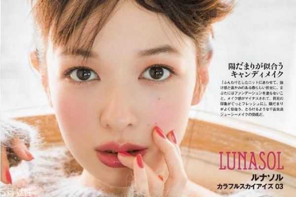 萌妹娃娃妆怎么画