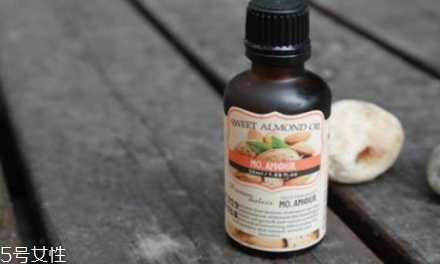 身体干燥用什么精油好？身体干燥怎么用精油