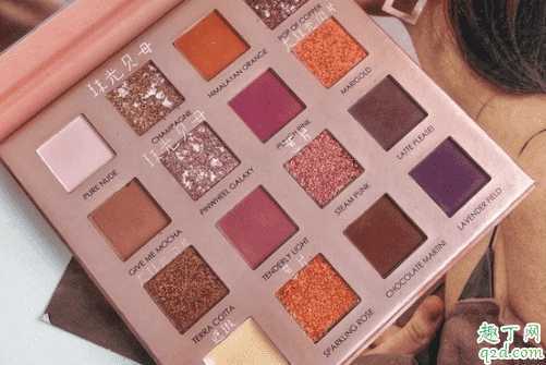 菲鹿儿16色眼影盘怎么搭配？菲鹿儿16色眼影盘教程