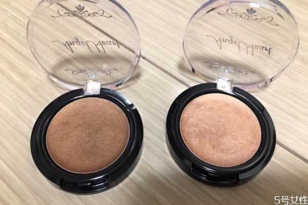 湿眼影和干眼影有什么区别？粉状眼影和眼影膏的区别