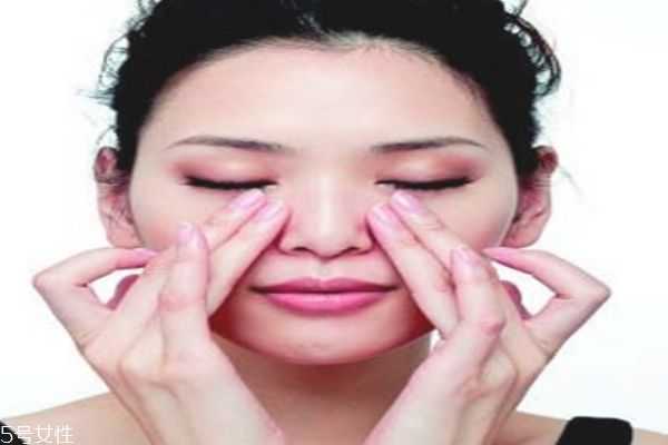 眼霜按摩手法 教你正确使用眼霜