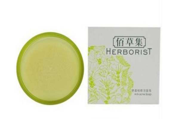 洁面皂和洗面奶哪个好