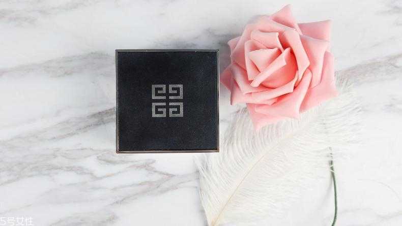 悦诗风吟散粉和纪梵希散粉哪个好? 悦诗风吟散粉和纪梵希散粉哪个好?