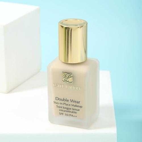 雅诗兰黛沁水粉底液和dw粉底液哪个好用 雅诗兰黛沁水粉底液和dw粉底液哪个好用