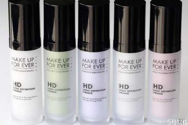 涂了隔离还要涂粉底吗?涂完隔离多久可以擦粉底 涂了隔离还要涂粉底吗?涂完隔离多久可以擦粉底