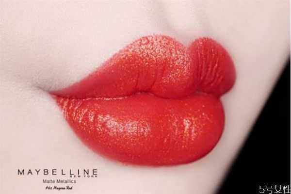 口红超过三年还能用吗?抹了过期的口红会怎样 口红超过三年还能用吗?抹了过期的口红会怎样