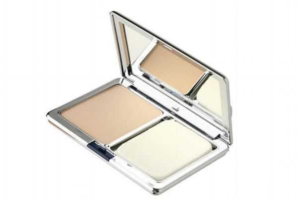 粉饼怎么遮瑕？粉饼跟遮瑕膏有什么区别