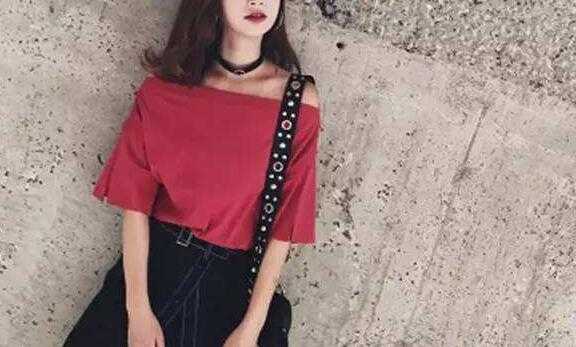 肤色黑穿什么颜色 肤色黑穿什么颜色