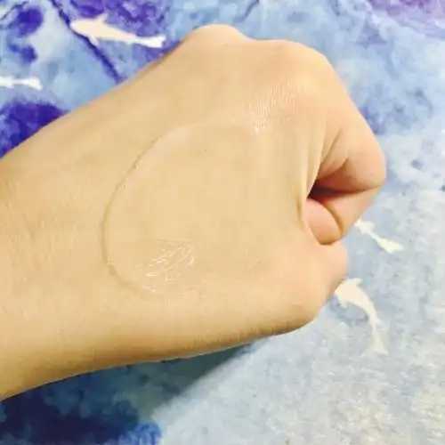 洁面慕斯用前需要摇一摇吗 洁面慕斯用前需要摇一摇吗