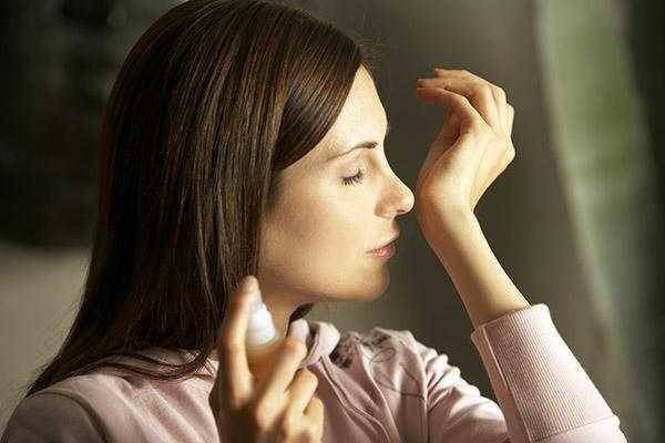 香水的前调是什么意思？香水的中调是什么意思