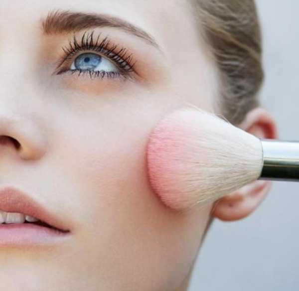 为什么尽量不要用腮红?原因竟然是这... 为什么尽量不要用腮红?原因竟然是这...