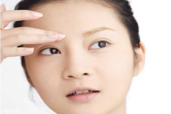 黑眼圈怎么去除既简单又容易 去黑眼圈小妙招