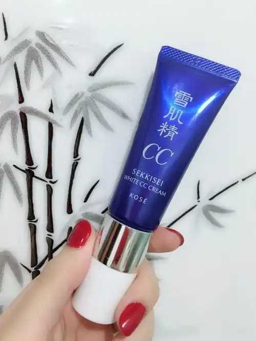 干性皮肤怎么挑选cc霜