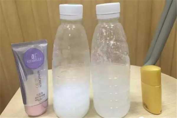 防晒霜用手还是美妆蛋涂抹