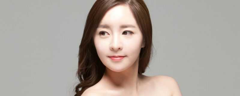 教你4步完成素颜妆 教你4步完成素颜妆