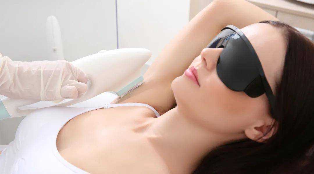 用了脱毛仪，真的可以让毛一直长不出来吗？ 