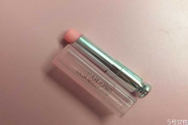 迪奥变色唇膏001和004怎么选