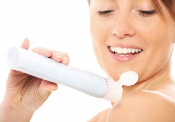 润肤乳可以擦全身吗 润肤乳可以擦全身吗