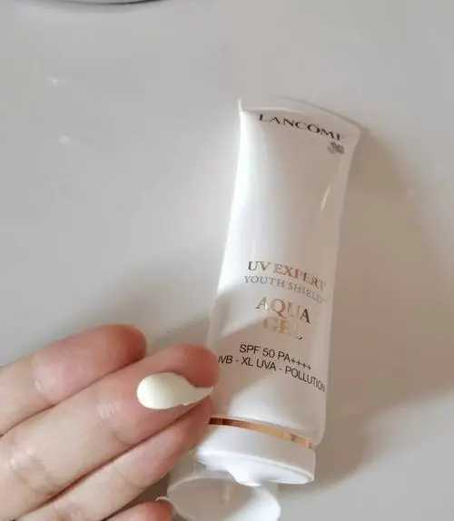 兰蔻轻透水漾防晒乳怎么样？看完这篇测评就清楚了