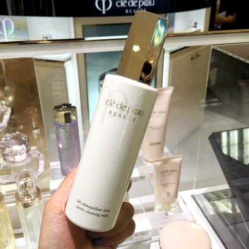 洁面慕斯对痘痘肌有帮助吗