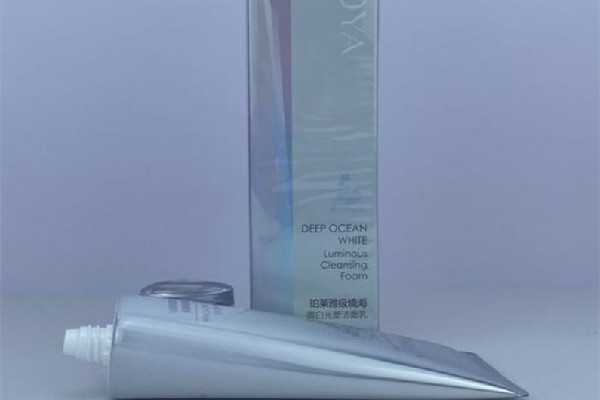 珀莱雅洗面奶有酒精吗 珀莱雅洗面奶有酒精吗