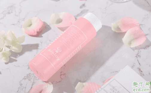 希思黎花香润肤水敏感肌可以用吗？希思黎花香水有封口吗