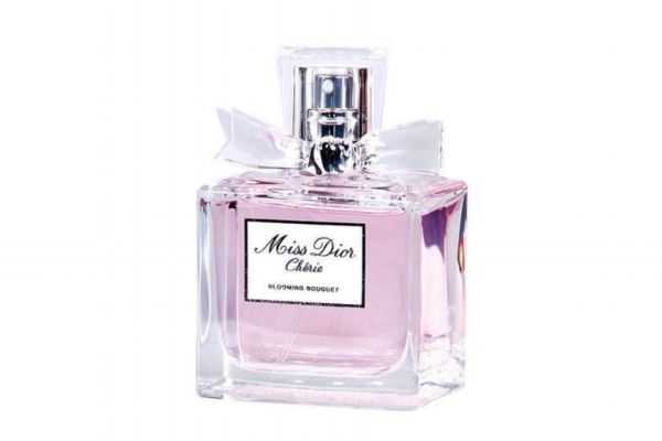 香水怎么喷不浓又好闻