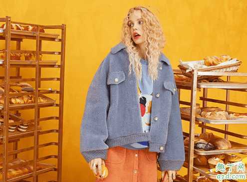羊绒大衣穿着重吗?穿羊绒大衣会不会显臃肿 羊绒大衣穿着重吗?穿羊绒大衣会不会显臃肿
