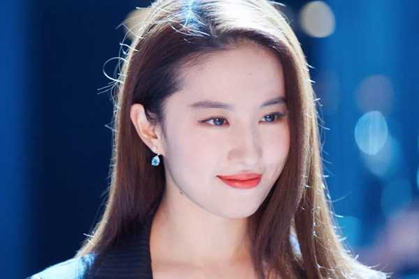 去角质可以根治黑头粉刺吗 去角质可以根治黑头粉刺吗