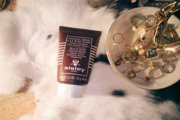 sisley玫瑰面膜敷后要洗脸吗 sisley玫瑰面膜敷后要洗脸吗