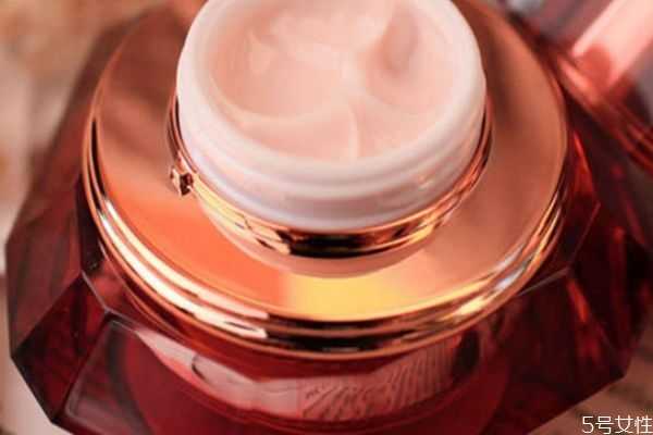 蜗牛霜出现拉丝好不好？蜗牛霜为什么会拉丝