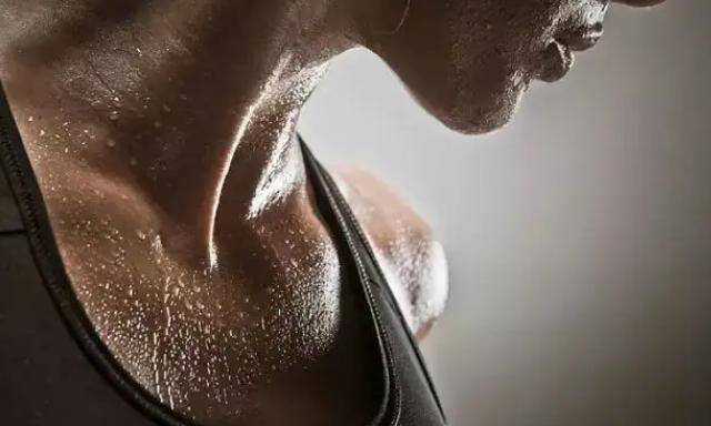 出汗能给人体带来哪些好处？ 