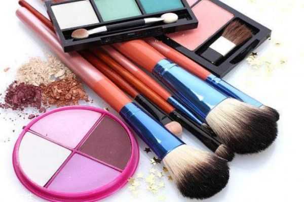 化妆刷多久换一次？化妆刷的使用期限