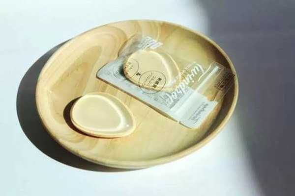 硅胶粉扑膜破了怎么办?硅胶粉扑薄膜能撕掉吗 硅胶粉扑膜破了怎么办?硅胶粉扑薄膜能撕掉吗