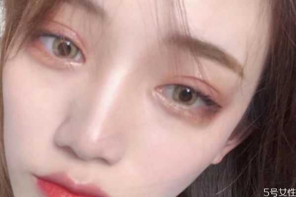 日抛美瞳直接拆开就能用吗？日抛美瞳需要注意什么