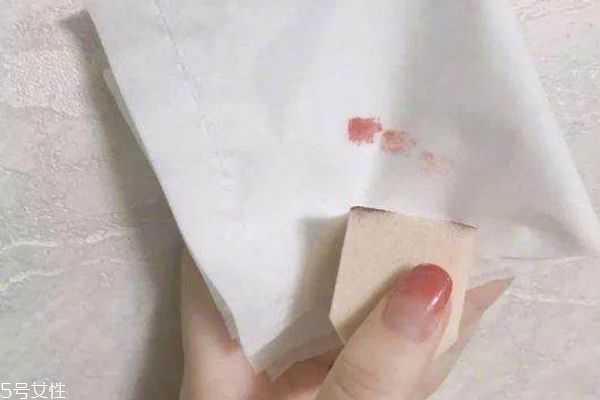 日式晕染美甲教程 贝壳晕染美甲教程