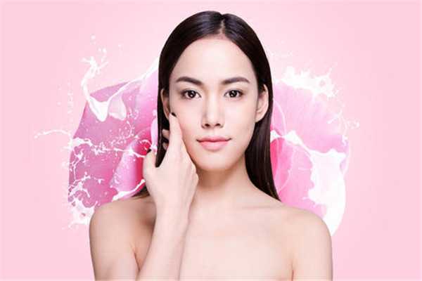 眼睛肿了冷敷还是热敷 眼睛肿了冷敷还是热敷